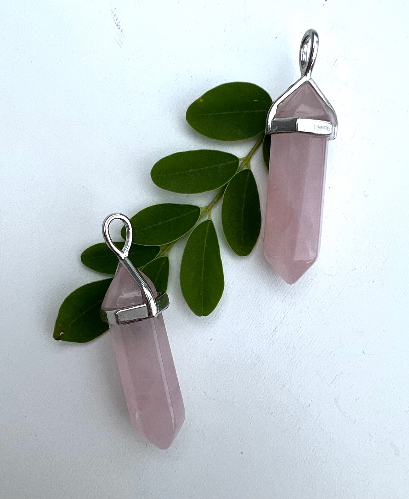 rose quartz pendant