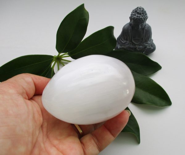 Selenite Egg with Stand - Image 2